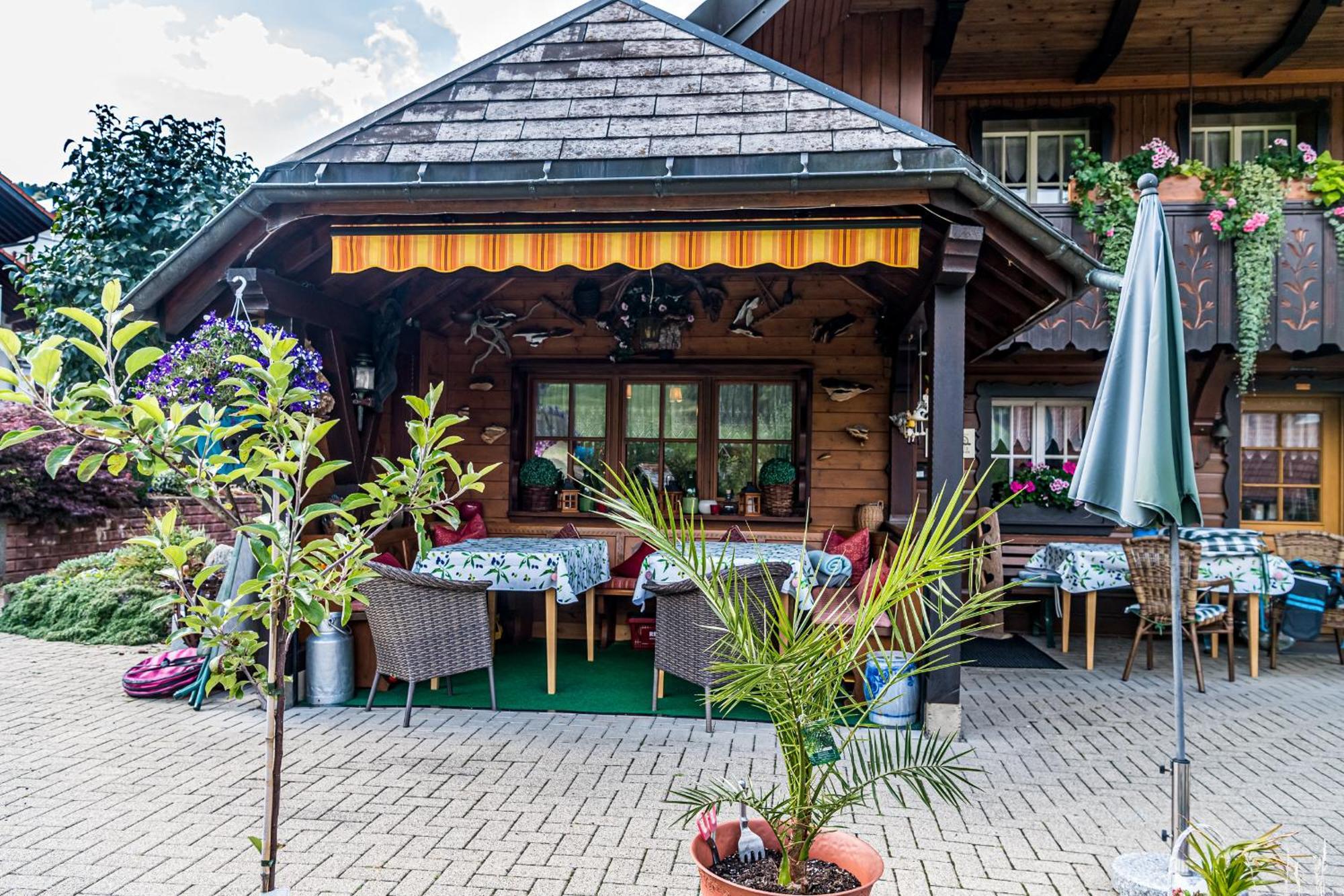Haus Erika Hotel Wieden Kültér fotó
